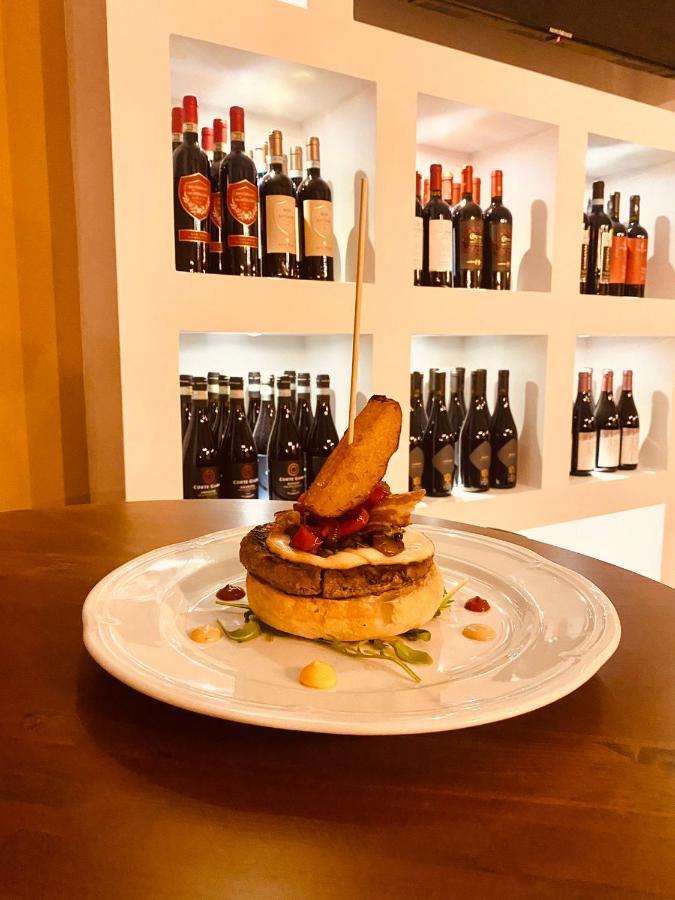 Divino Bistrot E Relais Hotel Lenola Eksteriør billede