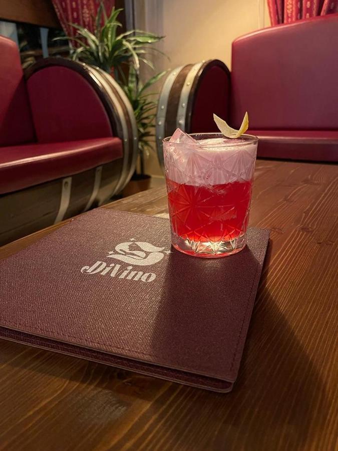 Divino Bistrot E Relais Hotel Lenola Eksteriør billede